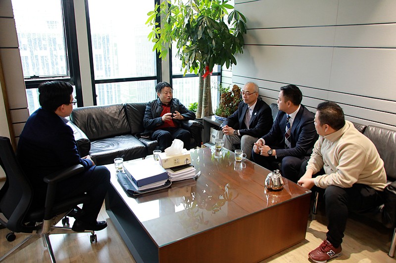 熊良虎会见日本康肯工程手艺公司理事斋藤文彦 熊良虎会见日本康肯工程手艺公司理事斋藤文彦