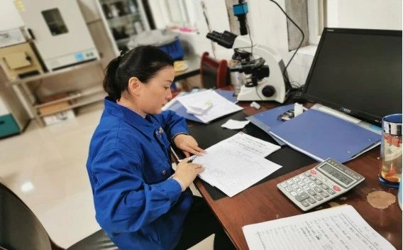 ˮһԱĬĬ ȫ˫ʱ徲ȹ