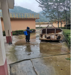 ˮһԱĬĬ ȫ˫ʱ徲ȹ